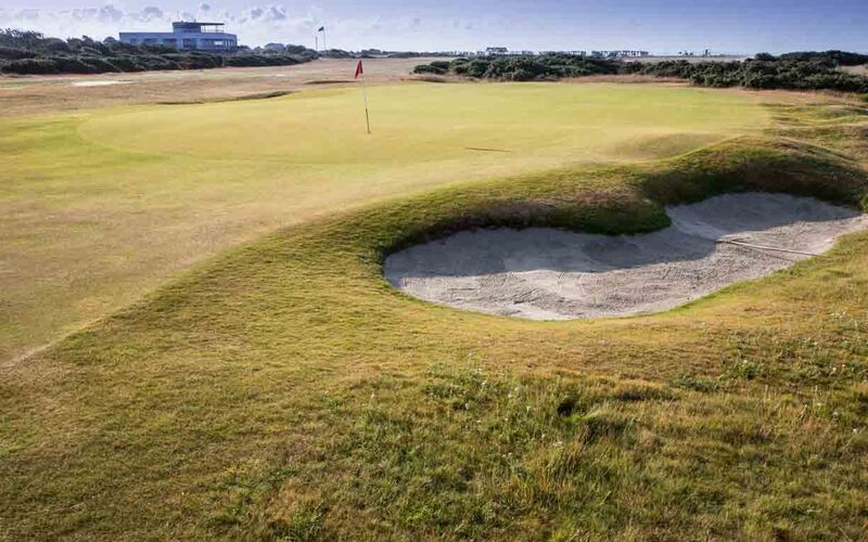 17th green towards clubhouse